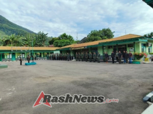Babinsa Larantuka Ikut Upacara Pengibaran Bendera Merah Putih Kodim 1624/Flotim