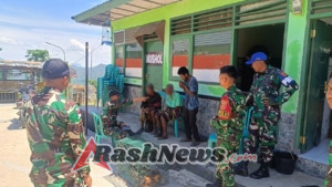 Satgas Pamtas Yonarhanud 2 Kostrad Amankan 2 WNA dan Deportasi ke Negara Asalnya