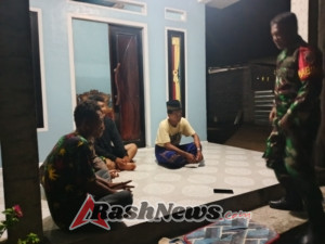 Babinsa Desa Mumbu Gencarkan Edukasi Keamanan dan Ketertiban Lingkungan