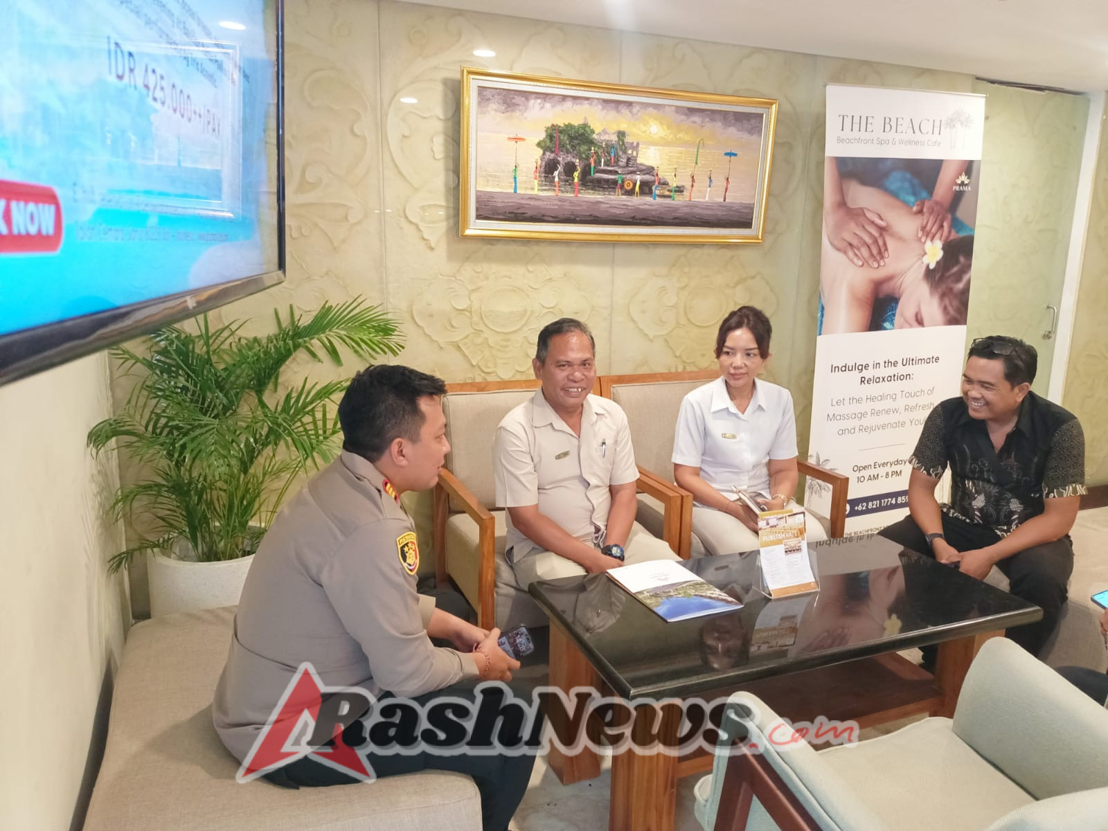 Sambang dan silahturahmi Kapolsek Densel Cek Kesiapan Pengamanan Tahun Baru dan Marathon 2026 di Hotel Prama Sanur