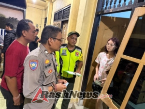 Bhabinkamtibmas & Babinsa Kawal Sidak Pendataan Duktang di Desa Dangri Kelod