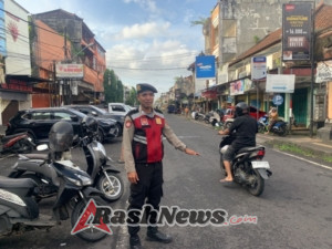 Atensi Kemacetan dan Laka, Polsek Kediri Gelar Personil  Untuk Laksanakan Strong Point