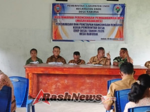 Keamanan dan Ketertiban Terjaga, Babinsa Koramil 01 Dampingi Musrembangdes Raburia