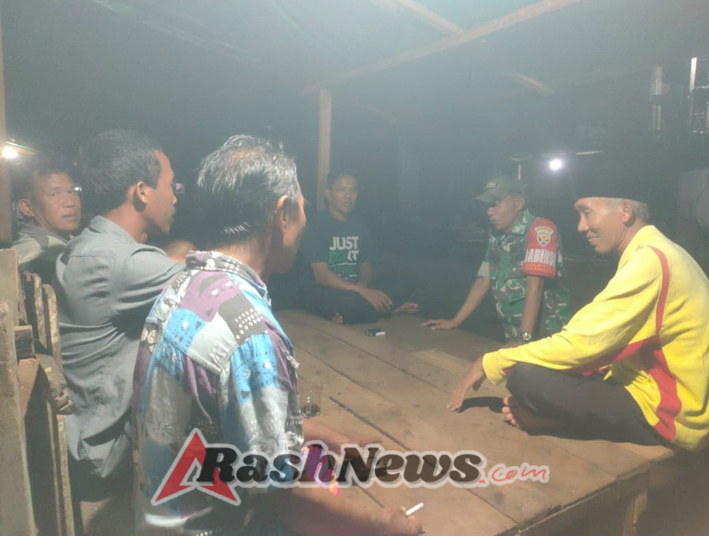 Patroli Malam di Desa Teta Tekankan Pentingnya Pergaulan Sehat dan Jauhi Narkoba