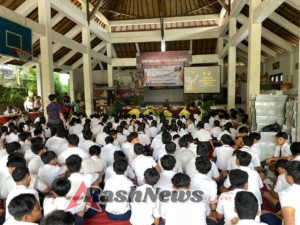 Program Jumat Curhat, Ditnarkoba Polda Bali memberikan Arahan Pencegahan dan Penegakan hukum dampak bahaya Narkoba di Wilayah Polda Bali