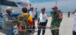 TNI Koramil Baa Pastikan Aktivitas Pelabuhan Ba’a Berjalan Lancar dan Tertib