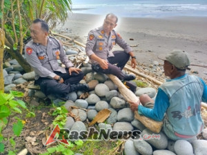 Kapolsek Selbar Sambangi Nelayan pesisir di Wilayah Selbar sampaikan pesan Kamtibmas