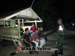 Serka Surya Ajak Warga Desa Talabiu Waspada Pergaulan Negatif Anak  Babinsa Desa Ncera Ingatkan Bahaya Judi Online dan Perkelahian Remaja