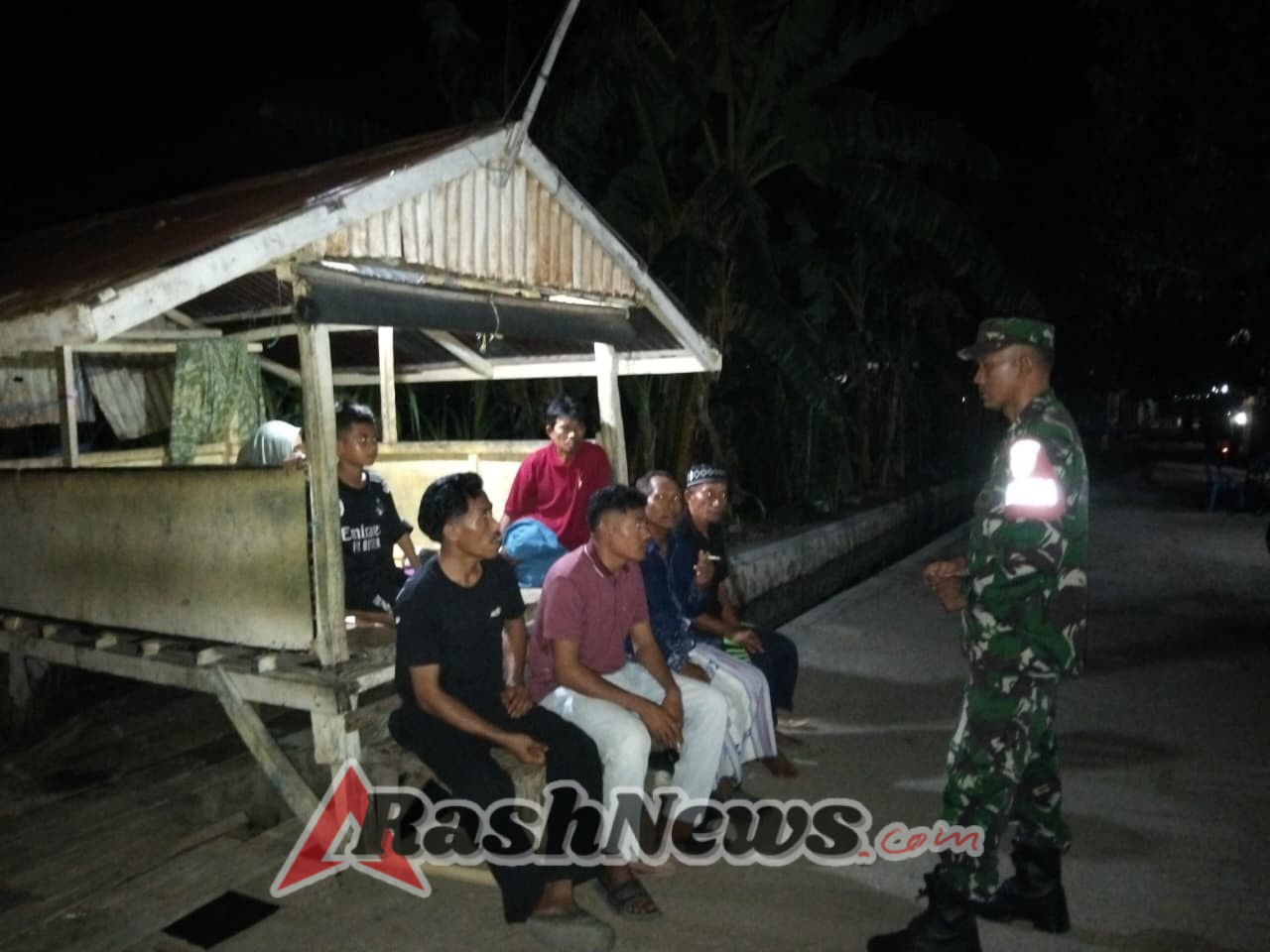 Serka Surya Ajak Warga Desa Talabiu Waspada Pergaulan Negatif Anak  Babinsa Desa Ncera Ingatkan Bahaya Judi Online dan Perkelahian Remaja