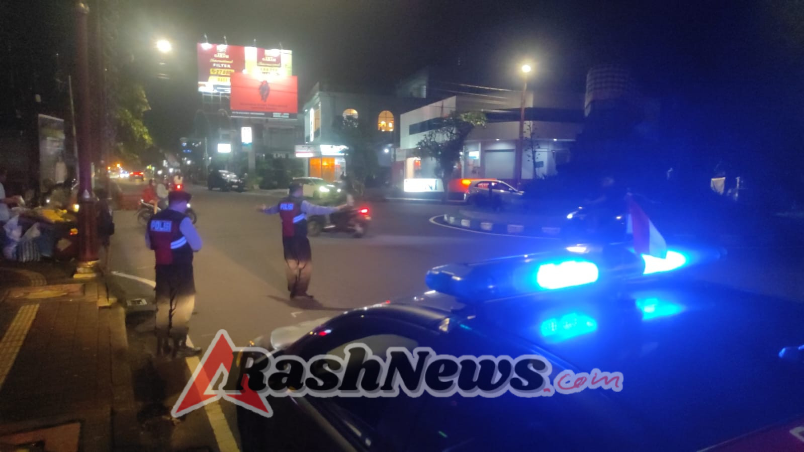 Sat Samapta Polres Bangli Intensifkan Blue Light Patrol di Pusat Keramaian Kota Bangli Wujudkan Keamanan, Kenyamanan, dan Kelancaran Lalu Lintas Malam Hari