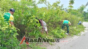 Karya Bakti Satgas Pamtas Pos Laktutus Wujud Kepedulian di Perbatasan
