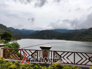 Debit Air Bendungan Meninting Dipantau Ketat Babinsa