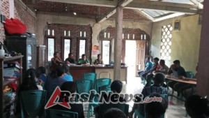 Babinsa Bersama Aparat Desa Survei Lahan Aset PLN Pasca Musdes Rubit