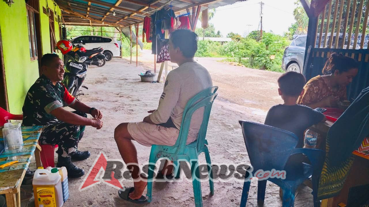 Babinsa Aesesa Pantau Situasi Wilayah dan Jalin Silaturahmi dengan Masyarakat