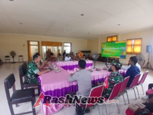 Babinsa dan Forkopimcam Hadiri PKM DED Pengendalian Banjir Kecamatan Maluk