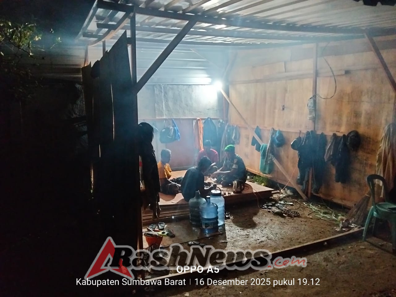 Patroli Malam Koramil Taliwang, Wujudkan Situasi Aman dan Kondusif