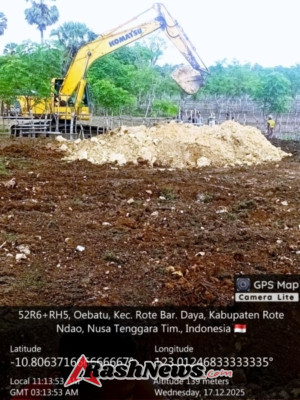 Babinsa Koramil 1627-03/Batutua Pastikan Penurunan Material Semen KDKMP Oebatu Aman