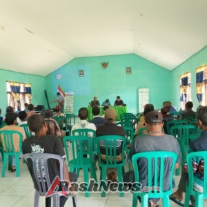 Sinergi Babinsa dan Pemerintah Desa Nginamanu dalam Musyawarah Pembangunan Batalyon Teritorial