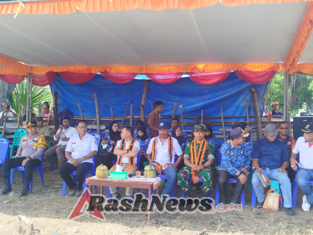Dorong Ketahanan Pangan, Dandim 1625/Ngada Hadiri Penanaman Kelapa Genja di Ngada