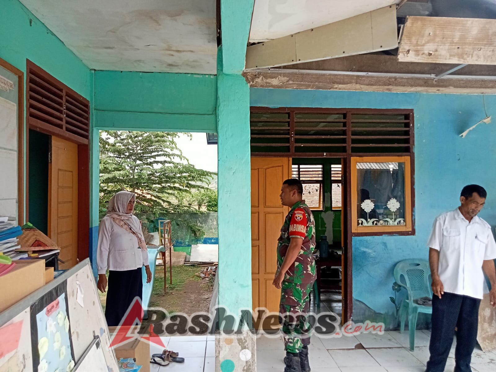 Kehadiran Babinsa Perkuat Kepedulian Warga Terhadap Lingkungan dan Kamtibmas