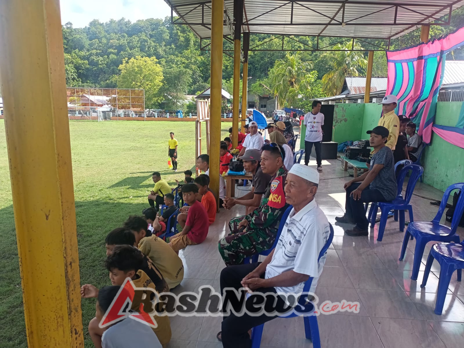 Lapangan Meraran Ramai, Pertandingan Sepak Bola U-13 SeNTB Berjalan Aman