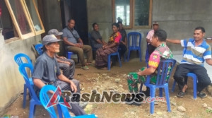 Komsos Babinsa di Atakowa: Fokus Antisipasi Bencana dan Keselamatan Warga