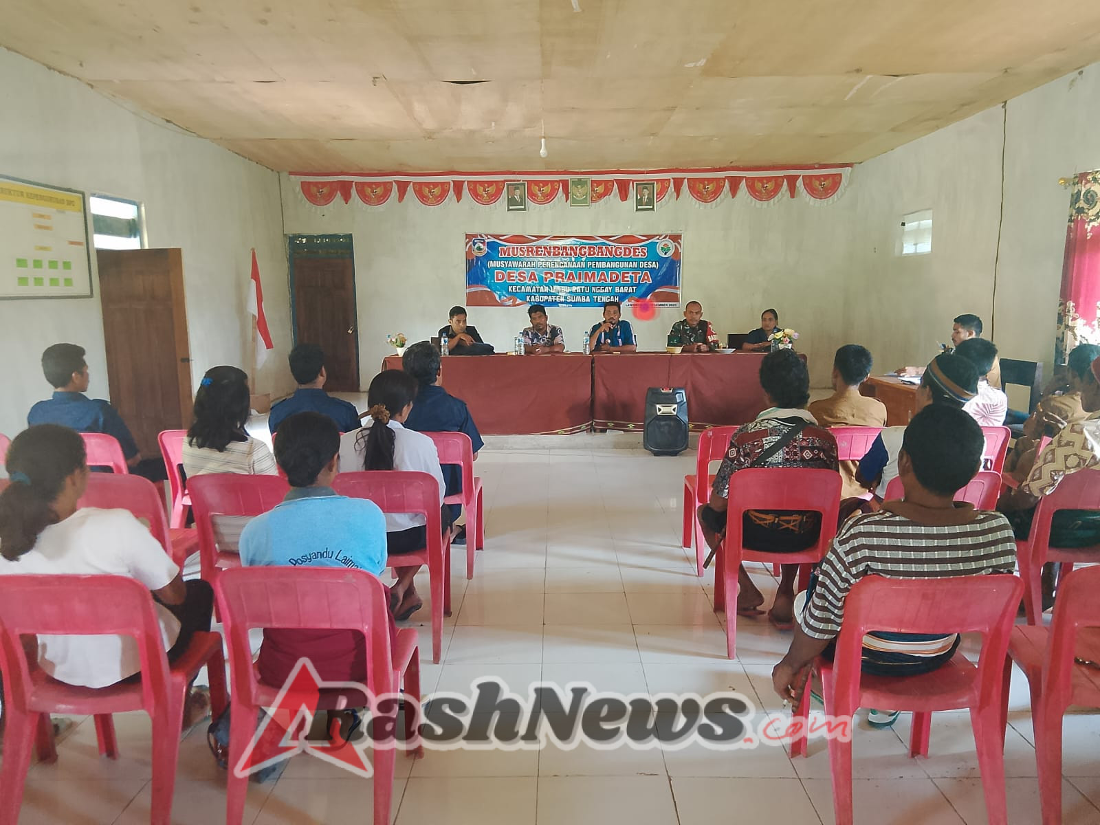 Babinsa Koramil 03/Katikutana Hadiri Musrenbangdes di Desa Praimadeta