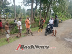 Babinsa Maurole Berikan Rasa Aman dan Waspada Alam melalui Komsos di Otogedu