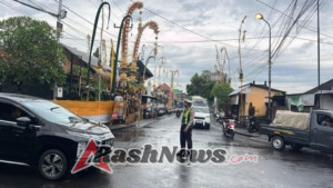 Pengaturan Lalu Lintas Sore Jadi Prioritas, Polsek Abiansemal Jamin Kenyamanan Pengguna Jalan