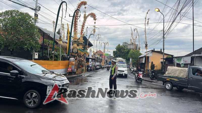 Pengaturan Lalu Lintas Sore Jadi Prioritas, Polsek Abiansemal Jamin Kenyamanan Pengguna Jalan