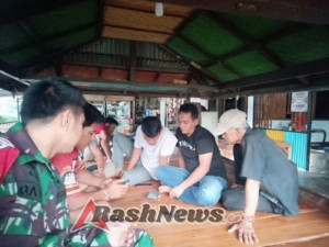 Melalui Komsos, Babinsa Meraran Bangun Hubungan Harmonis dengan Masyarakat