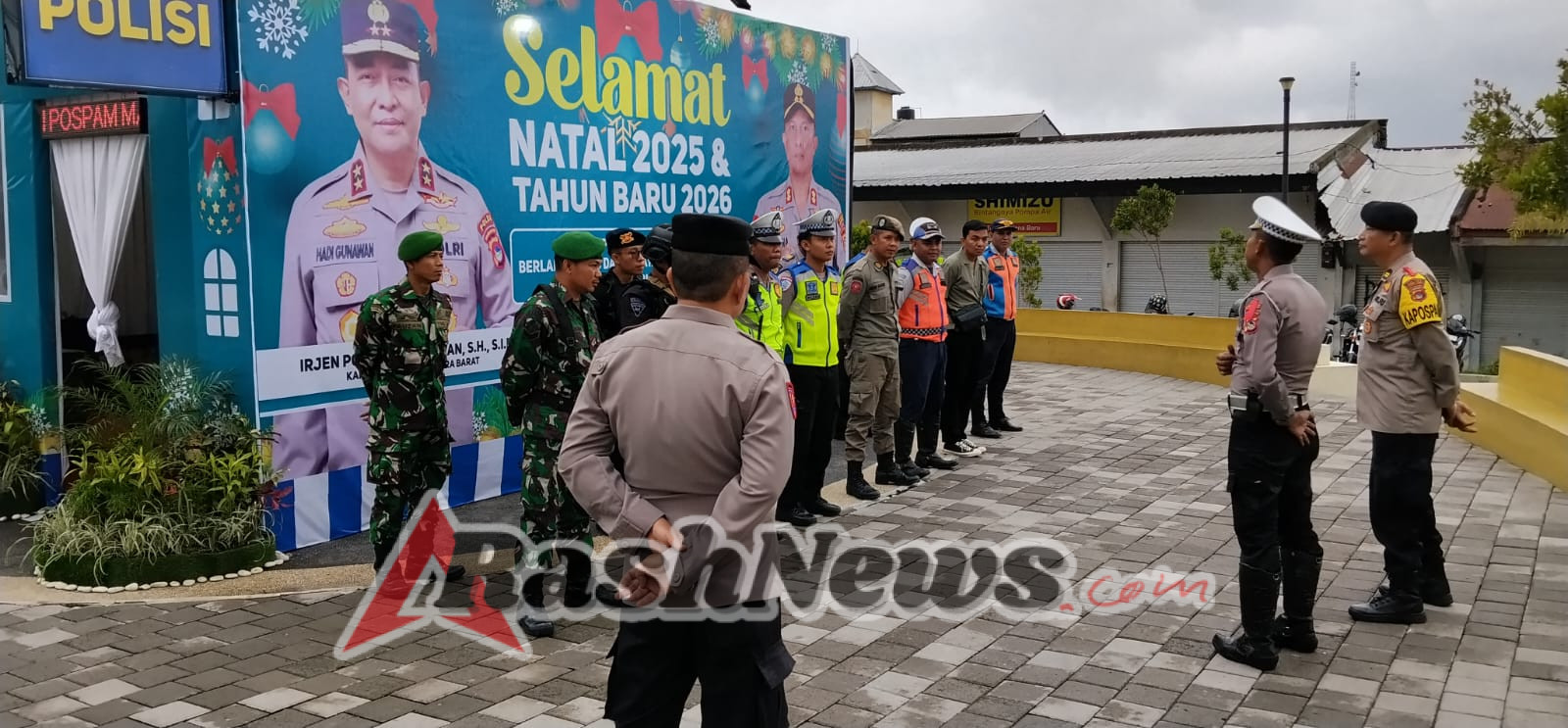 Sinergi TNI-Polri, Koramil 1615-05/Masbagik Ikut Pengecekan Pospam Nataru 2025–2026