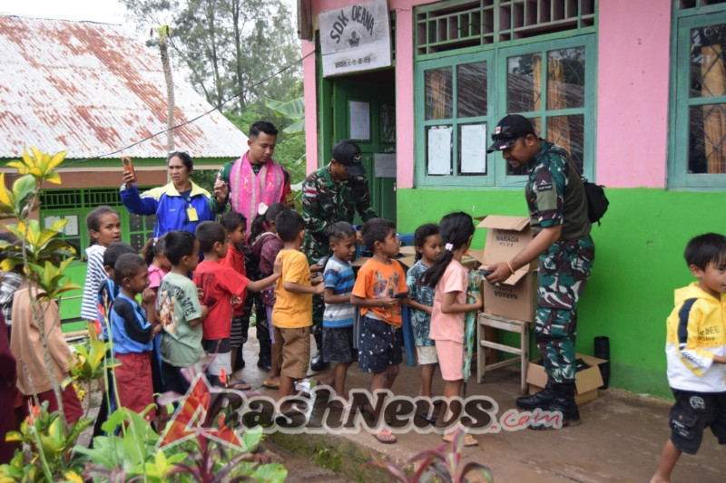 Peduli Pendidikan, Satgas Pamtas Yonarhanud 2 Kostrad Adakan Program Alap Alap Smart Car