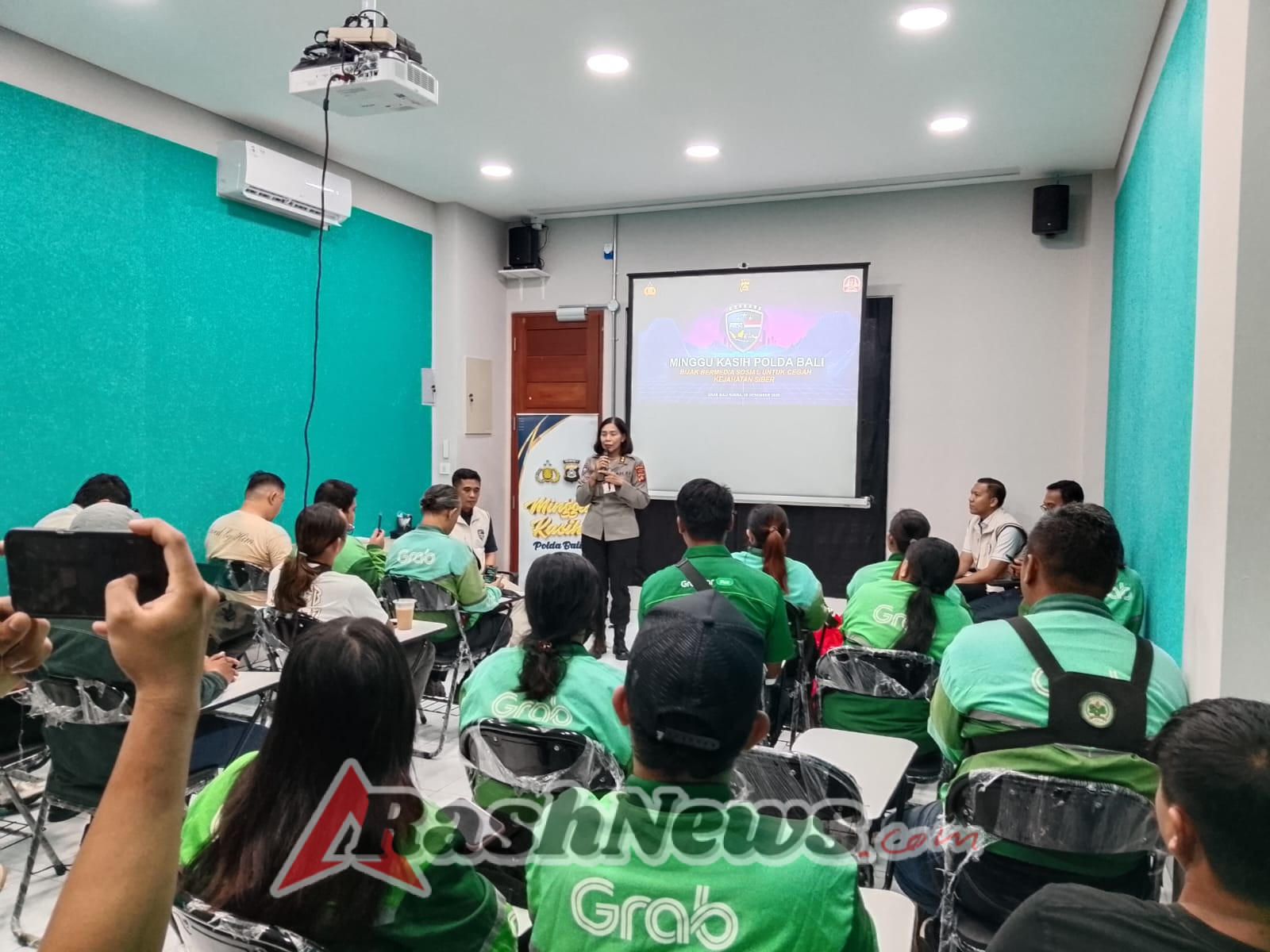 Polda Bali Gelar Minggu Kasih di Grab Bali, Edukasi Bijak Bermedia Sosial untuk Cegah Kejahatan Siber