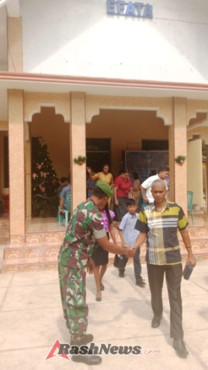 Ibadah Minggu di Lekioen Diikuti 597 Jemaat, Babinsa Koramil Ba’a Lakukan PAM