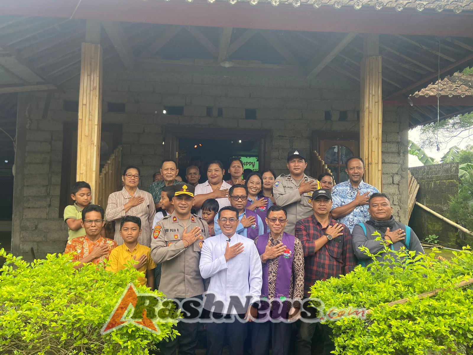 Minggu Kasih Kapolsek Kintamani, Wujud Kepedulian dan Silaturahmi Bersama Umat Kristiani di BPI Giri Suweca Katung