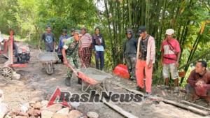 Babinsa Desa Rangalaka Aktif Dukung Pembangunan Infrastruktur Desa