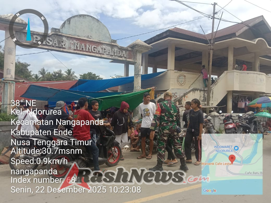 Monitoring dan Komsos Babinsa 1602-01/Ende Sambut Antusias Warga Pasar Nangapanda