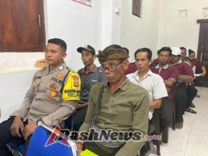 Bhabinkamtibmas Desa Buwit Mengikuti Kegiatan Sosialisasi Pembangunan Villa/Tempat Tinggal di Br Delod Uma Desa Buwit