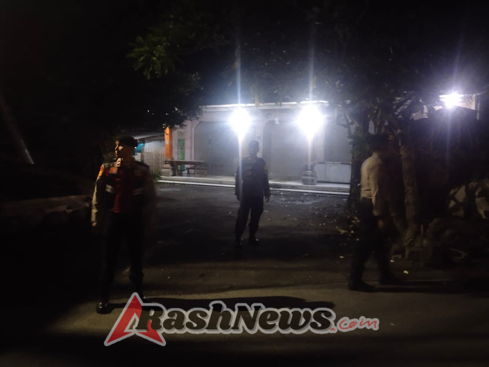 Blue Light Patrol Polsek Bebandem, Cegah Curanmor dan Jaga Situasi Kondusif di Malam Hari