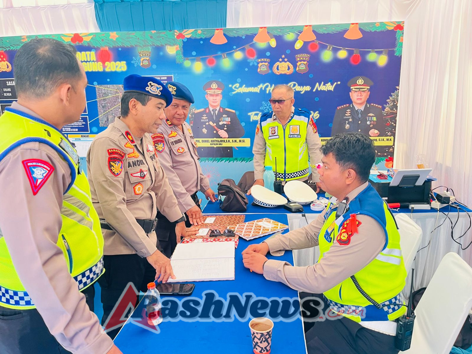 Pos PAM Nataru di Simpang GBB Sanur Dapat Asistensi Pejabat Polresta Denpasar, Kapolsek Densel Tegaskan Kesiapsiagaan Personel