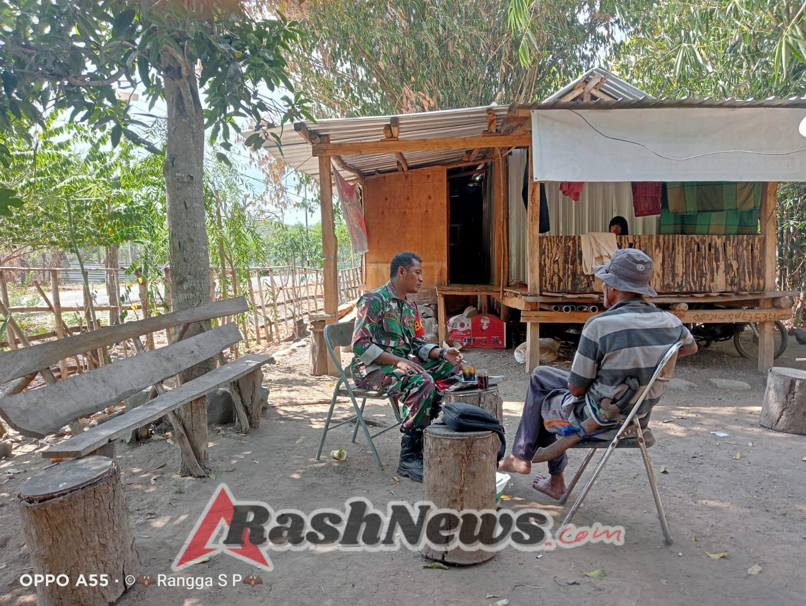 Sertu Ismail Laksanakan Patroli Wilayah untuk Ciptakan Desa Beru Aman