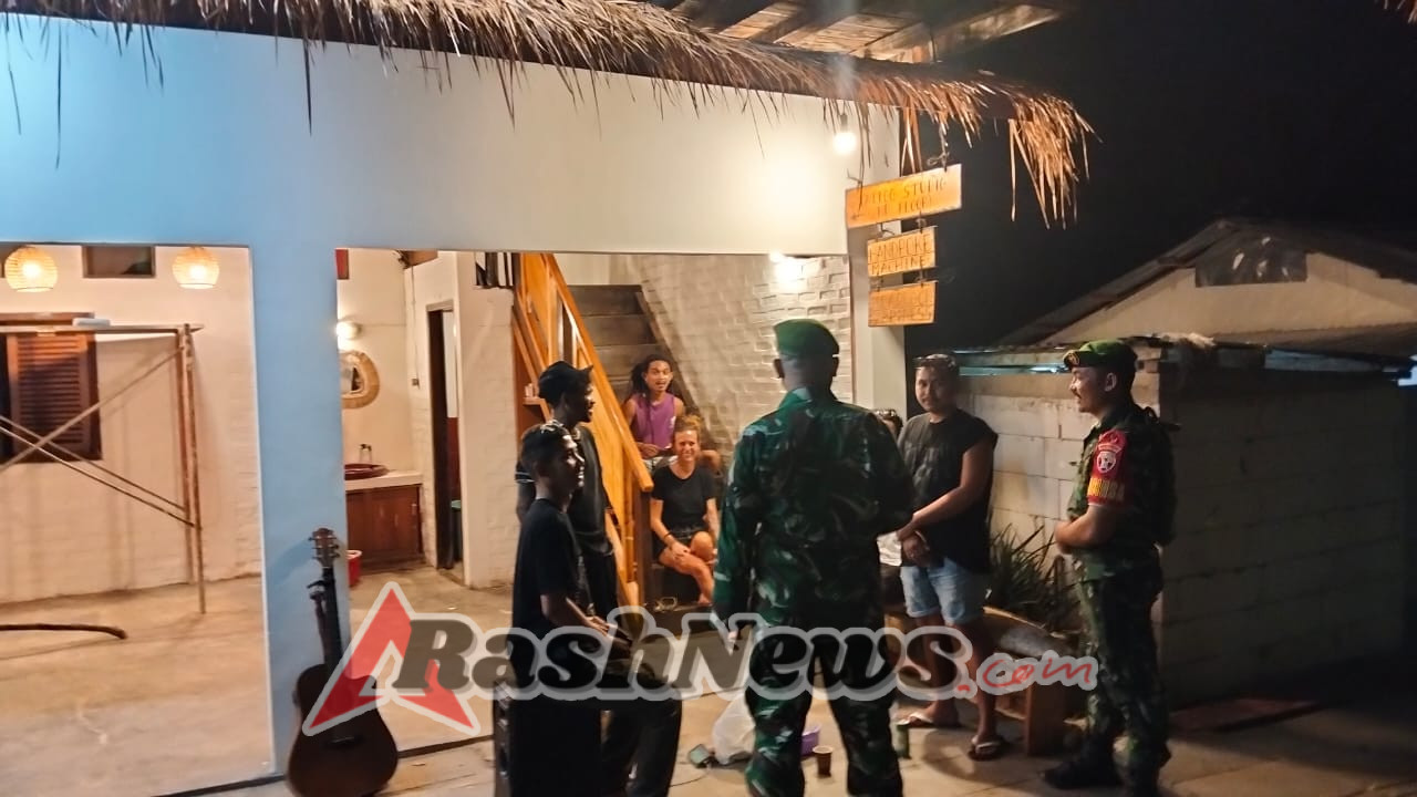 Pastikan Stabilitas Jelang Akhir Tahun, Koramil 1630-01/Komodo Intensifkan Patroli Wilayah