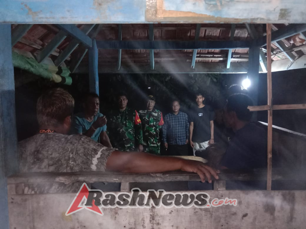 Patroli Malam Siskamling Cegah Gangguan Keamanan di RT 03 RW 02 dan RT 11 RW 05