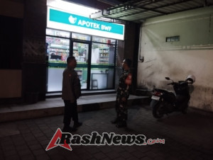 Babinsa Keramas Berikan Imbauan Kamtibmas Saat Patroli Wilayah Jelang Nataru