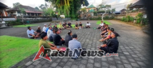 Sinergi Bhabinkamtibmas Dan Pecalang, Wujudkan Pengamanan Sejuk Jelang Tahun Baru 2026 Di Bedulu