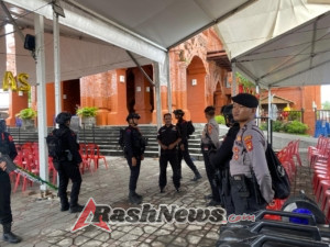 Ops Lilin Agung 2025, Satgas Preventif Polresta Denpasar Laksanakan Patroli Dialogis di Gereja Roh Kudus Katedral