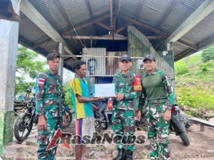 Satgas Pamtas Yonarhanud 2 Kostrad Bagikan Sembako, Menyambut Kehangatan Hari Natal