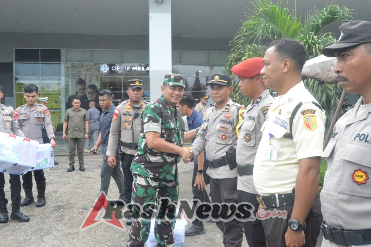 Forkopimda NTT Perkuat Pengamanan Natal 2025 melalui Patroli Bersama dan Pengecekan Pos Lilin di Kupang
