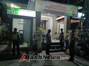 Dengan ” Bluelight ” Patrol, Polsek Bebandem Cegah Kejahatan Malam Hari